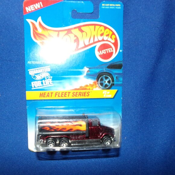 Vintage 1996 Hot Wheels Peterbilt Tank Truck Heat Fleet Series Collector #539 - Picture 4 of 4